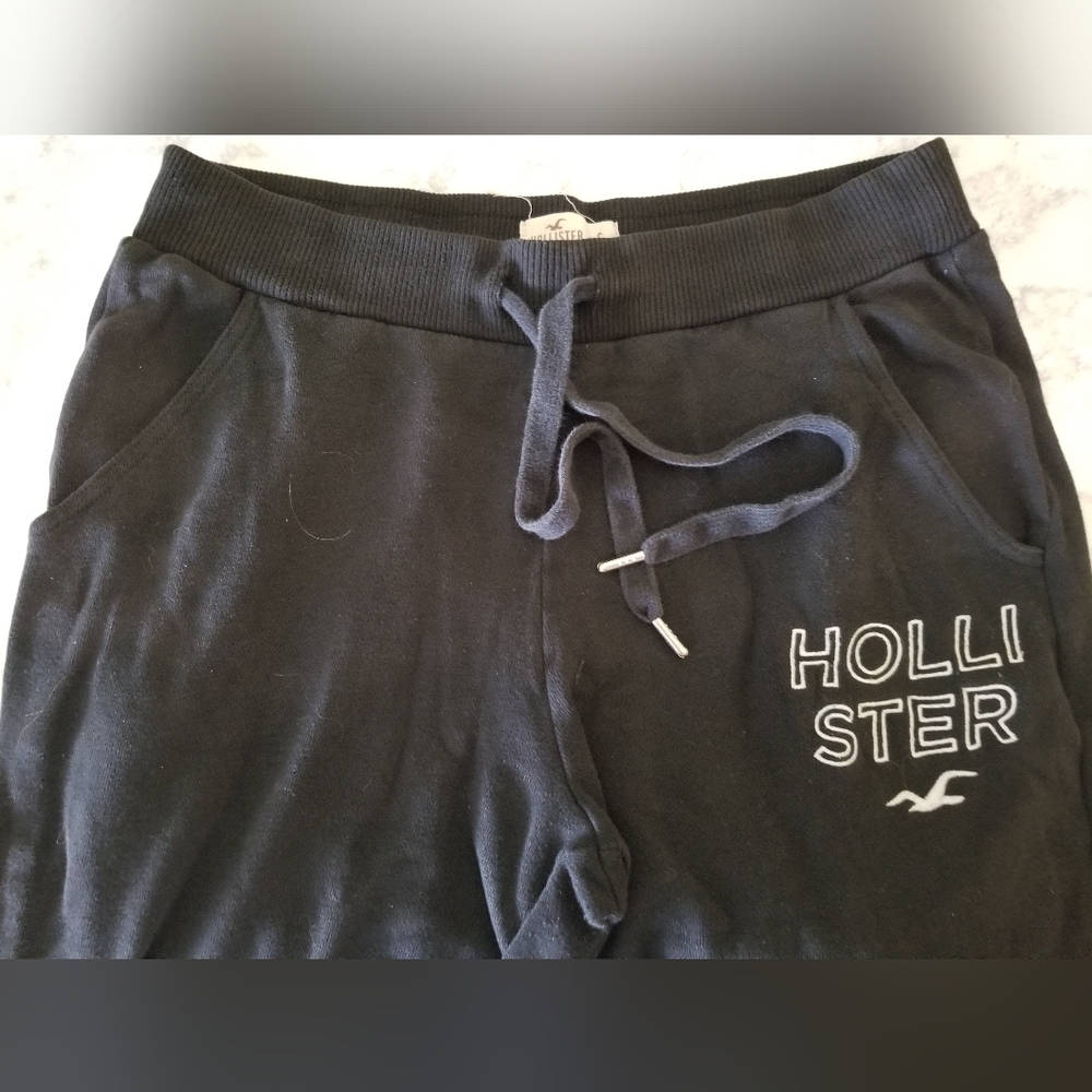 Hollister Joggers - Small, Navy - Picture 2 of 3